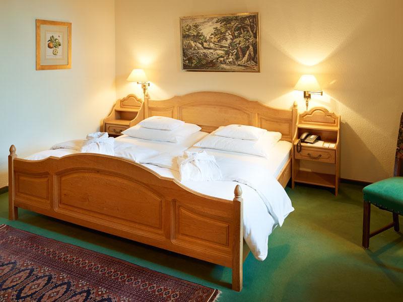 Hotel Und Restaurant Burg Schnellenberg Аттендорн Экстерьер фото